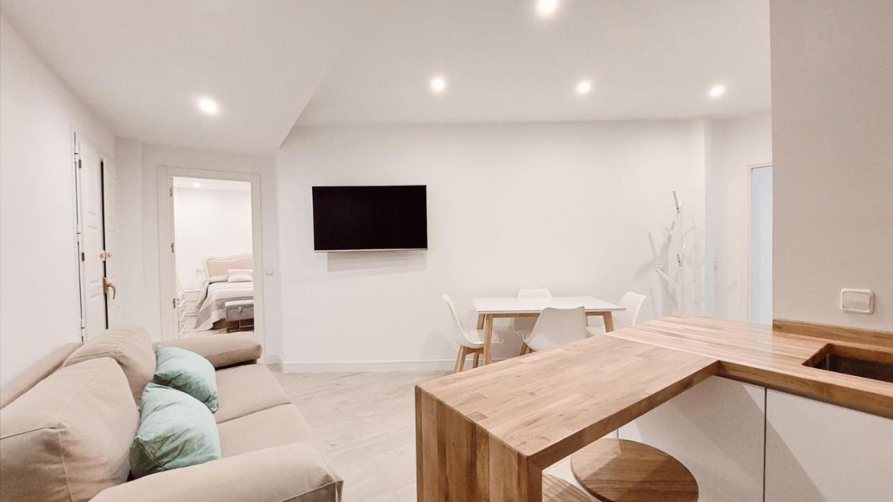 Reposo Sweet Home & Free Parking Seville Ngoại thất bức ảnh